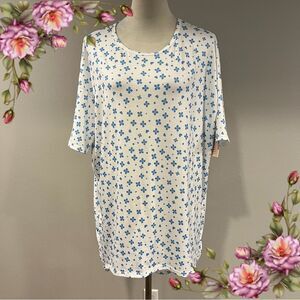 LuLaRoe Irma short sleeve floral print oversized top size extra small